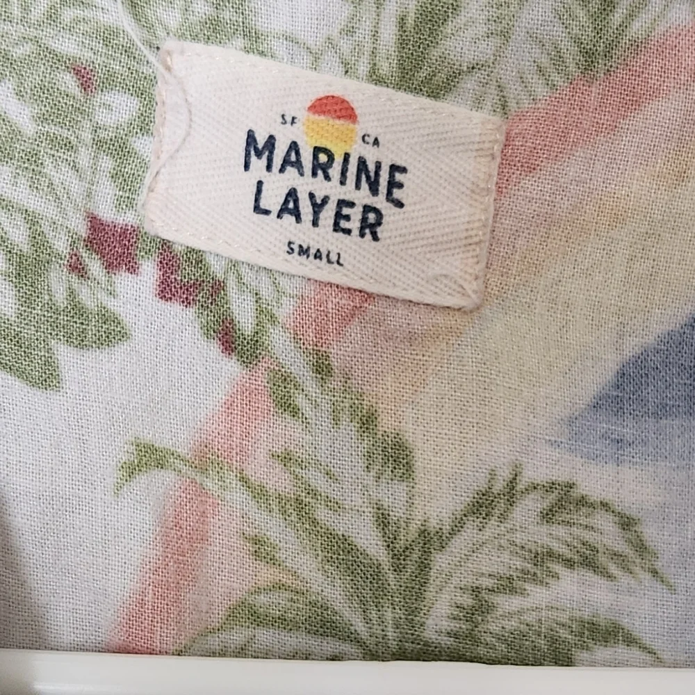 Marine Layer Tropical Button Down Shirt Size Small - Picture 4 of 8